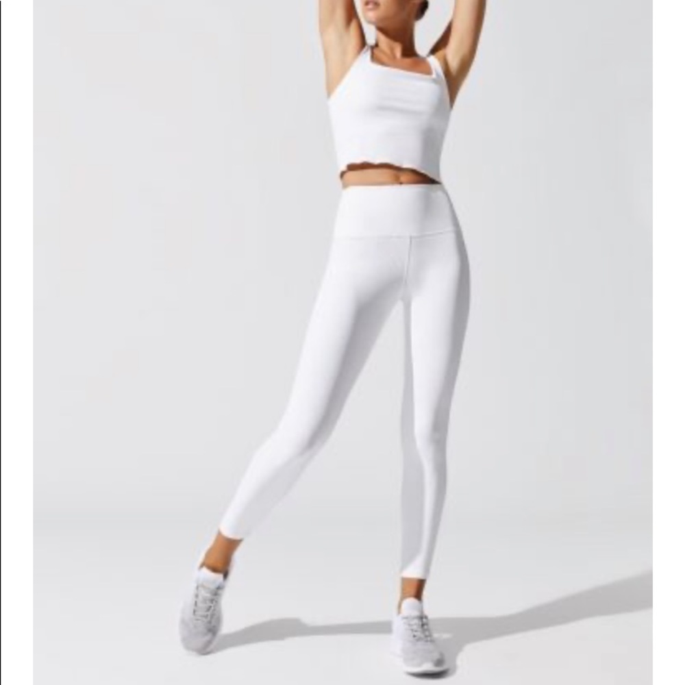 CARBON 38 RIBBED WHITE SET ( LEGGINGS + TOP) SIZE S